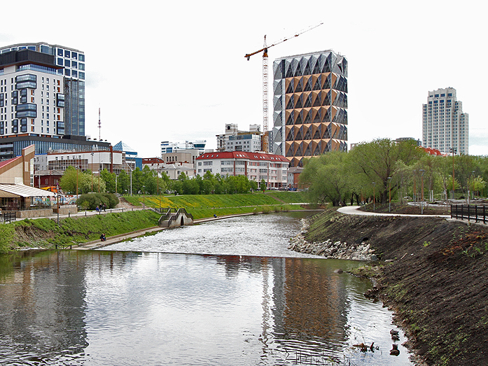 Реку Исеть и набережные «выводят из сумрака». Что ждет водную ось города? 1 Реку Исеть и набережные «выводят из сумрака». Что ждет водную ось города? 1