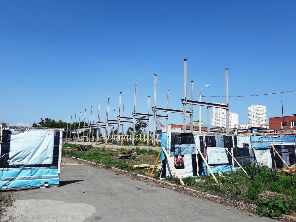 ТРК начали возводить два года назад ТРК начали возводить два года назад