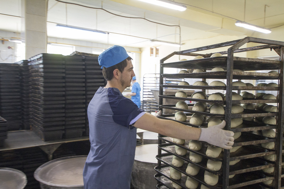 Так пекут хлеб в компании «Вира 95» Так пекут хлеб в компании «Вира 95»