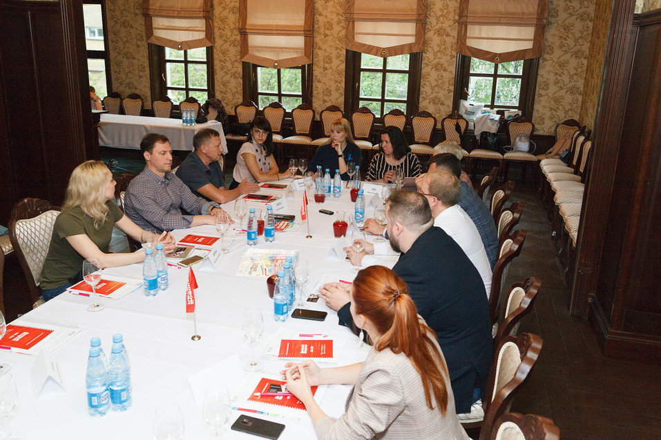 «Пациенты становятся требовательнее». Новосибирский медбизнес — о внедрении инноваций 12 «Пациенты становятся требовательнее». Новосибирский медбизнес — о внедрении инноваций 12