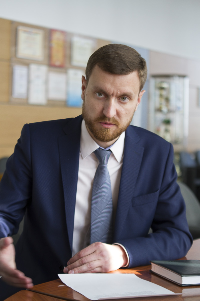 Сергей Кравчук: «Держателям хостелов указали на дверь, и «пролезть в окно» не получится» 1 Сергей Кравчук: «Держателям хостелов указали на дверь, и «пролезть в окно» не получится» 1