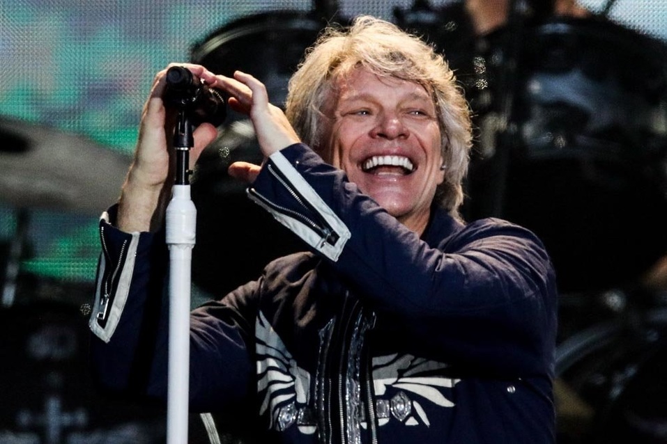 Челябинки выиграли на «Авторадио» билеты на концерт Bon Jovi в Москве 3 Челябинки выиграли на «Авторадио» билеты на концерт Bon Jovi в Москве 3