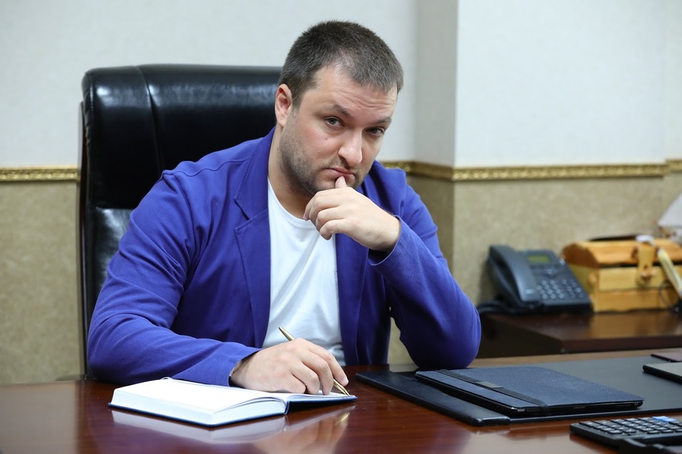 Обрезка деревьев — по сути, это ежегодный распил бюджетных денег. По всему городу пеньки. 2 Обрезка деревьев — по сути, это ежегодный распил бюджетных денег. По всему городу пеньки. 2