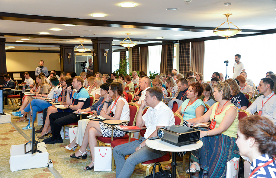 Куда двигаться «оборонке»? Олег Лавричев выступил на конференции в Сочи 1 Куда двигаться «оборонке»? Олег Лавричев выступил на конференции в Сочи 1