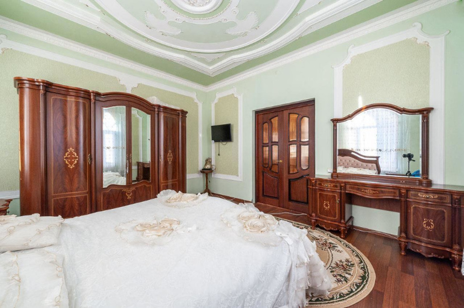 Коттедж продают с мебелью Коттедж продают с мебелью