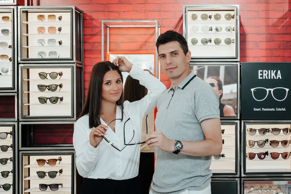 Никола и Юлия Павлович с очками Ray-Ban Никола и Юлия Павлович с очками Ray-Ban