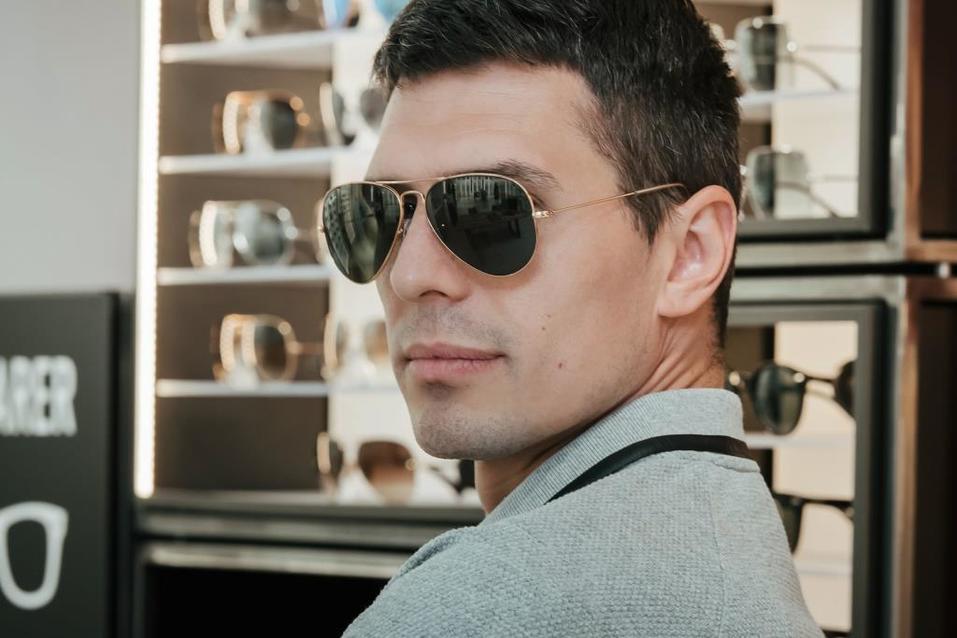 Очки для красной дорожки: в Екатеринбурге появился корнер Ray-Ban: ФОТОРЕПОРТАЖ 11 Очки для красной дорожки: в Екатеринбурге появился корнер Ray-Ban: ФОТОРЕПОРТАЖ 11