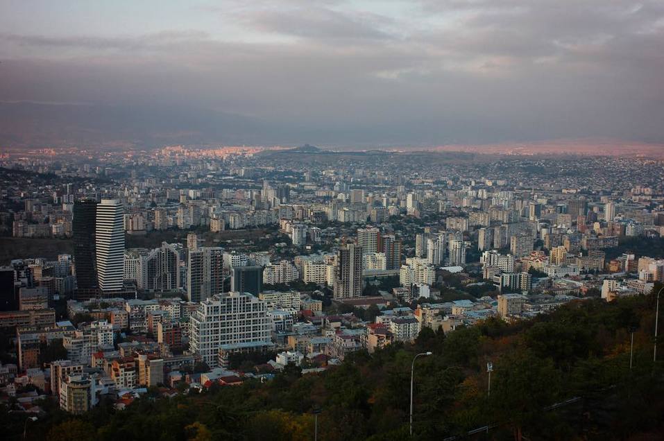 «Все, что пишут СМИ в России, — чушь. Тут безопасно». Как живется и работается в Грузии 4 «Все, что пишут СМИ в России, — чушь. Тут безопасно». Как живется и работается в Грузии 4