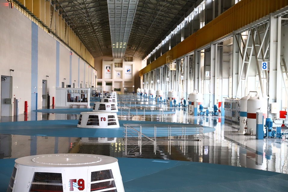 Энергия светлого будущего: Богучанская ГЭС снаружи и внутри 3 Энергия светлого будущего: Богучанская ГЭС снаружи и внутри 3