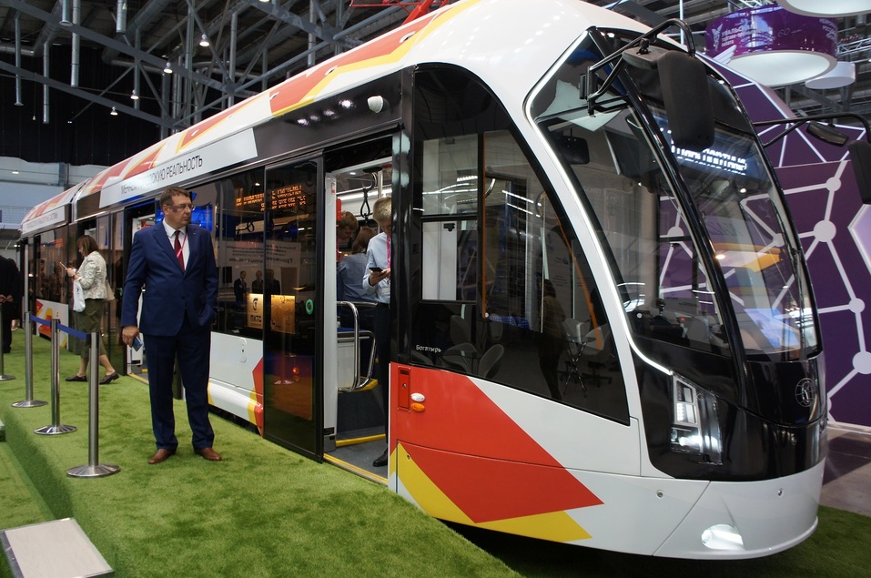 Экзоскелеты и медицина онлайн: что представили челябинские компании на «Иннопром-2019» 14 Экзоскелеты и медицина онлайн: что представили челябинские компании на «Иннопром-2019» 14