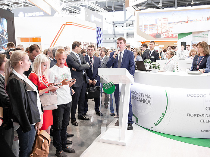 Владимир Черкашин: «Мы показали, что Сбербанк сегодня — уже больше, чем банк»
5 Владимир Черкашин: «Мы показали, что Сбербанк сегодня — уже больше, чем банк»
5