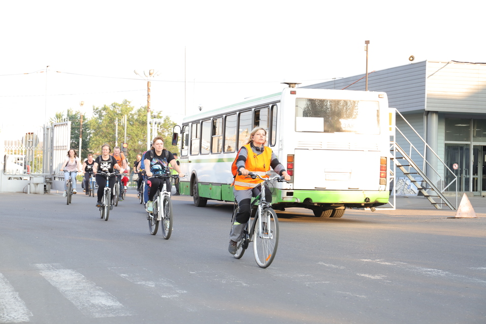 «Очень здорово и необычно» — в Красноярске прошла велопрогулка по КрАЗу для всех желающих 2 «Очень здорово и необычно» — в Красноярске прошла велопрогулка по КрАЗу для всех желающих 2