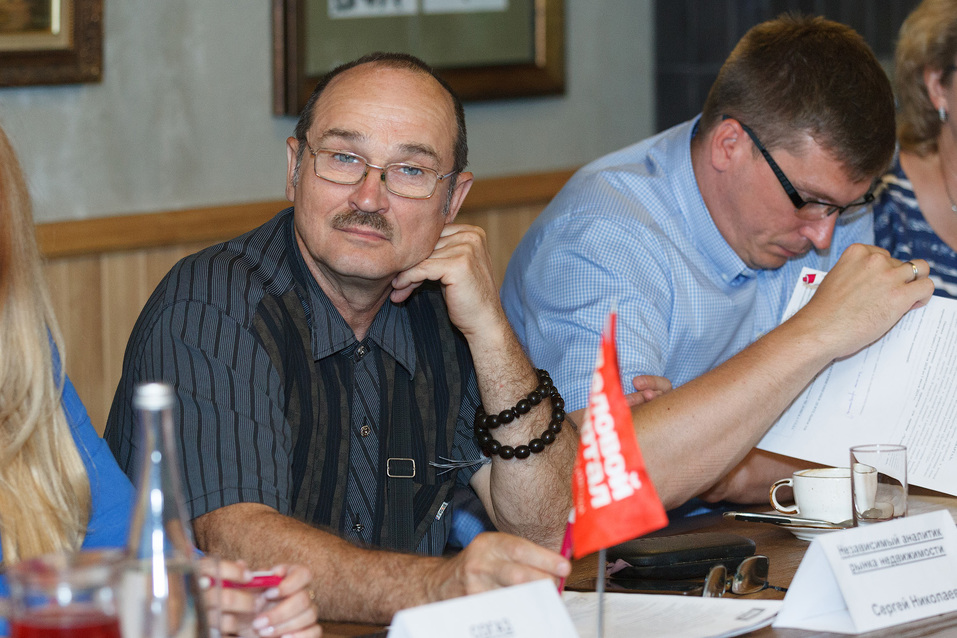 «Деловой квартал» провел установочный экспертный совет по премии «Человек года-2019» 12 «Деловой квартал» провел установочный экспертный совет по премии «Человек года-2019» 12