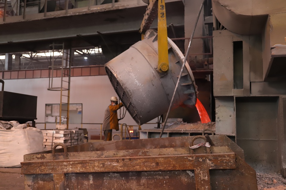 «Почувствуй себя индустриальным фотографом» — на КрАЗе прошёл мастер-класс по фотографии 8 «Почувствуй себя индустриальным фотографом» — на КрАЗе прошёл мастер-класс по фотографии 8