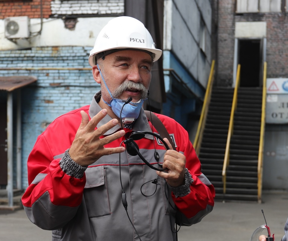 «Почувствуй себя индустриальным фотографом» — на КрАЗе прошёл мастер-класс по фотографии 10 «Почувствуй себя индустриальным фотографом» — на КрАЗе прошёл мастер-класс по фотографии 10