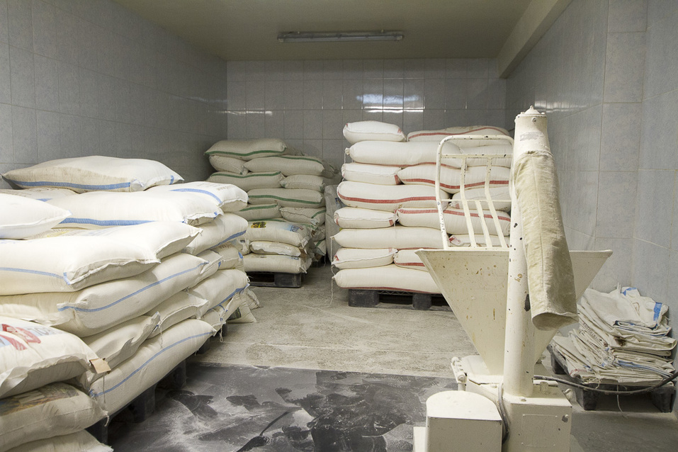 Запас муки на сутки Запас муки на сутки