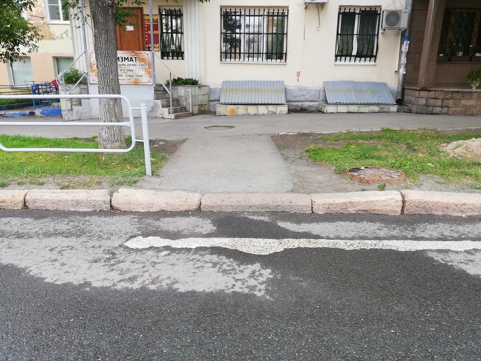 «Чувствуешь себя существом второго сорта»: почему челябинцам не хочется идти в новые парки 3 «Чувствуешь себя существом второго сорта»: почему челябинцам не хочется идти в новые парки 3