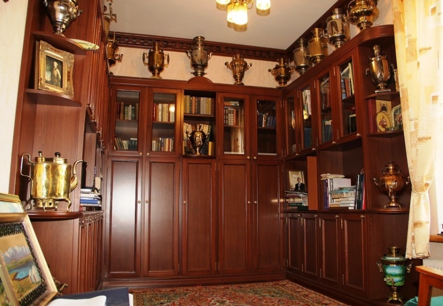 Рашен деревяшен. В Екатеринбурге продают старую купеческую усадьбу, где можно жить 1 Рашен деревяшен. В Екатеринбурге продают старую купеческую усадьбу, где можно жить 1