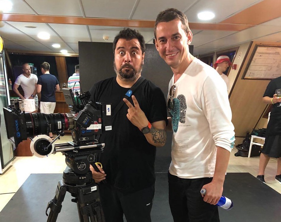 Александр Перевезенцев с оператором Netflix Александр Перевезенцев с оператором Netflix