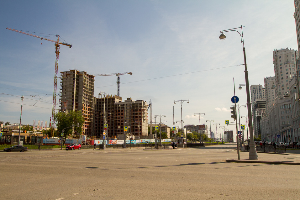 ЖК Нагорный расположен рядом с удобной транспортной развязкой Татищева-Токарей. До центра города 5-10 минут. ЖК Нагорный расположен рядом с удобной транспортной развязкой Татищева-Токарей. До центра города 5-10 минут.