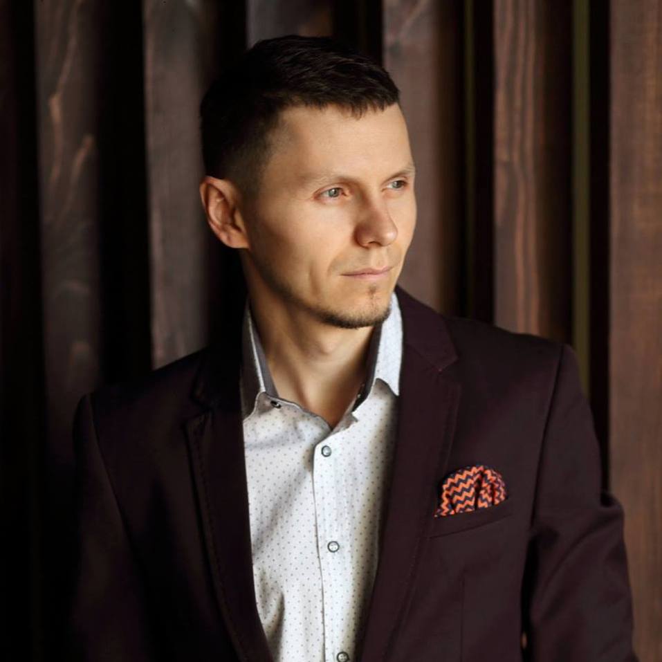 Руководитель продакшна. Пайнери продакшн директор. Елка экономиста. Продакшн директор. Продакшн директор.