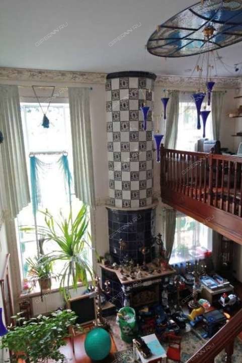 В центре Нижнего Новгорода на продажу выставлен коттедж почти за 80 млн руб. 1 В центре Нижнего Новгорода на продажу выставлен коттедж почти за 80 млн руб. 1