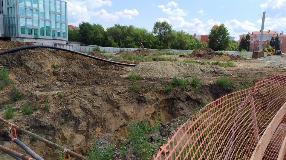 Выше «Челябинск-сити»: на Алом поле возобновили стройку 33-этажного комплекса апартаментов 1 Выше «Челябинск-сити»: на Алом поле возобновили стройку 33-этажного комплекса апартаментов 1