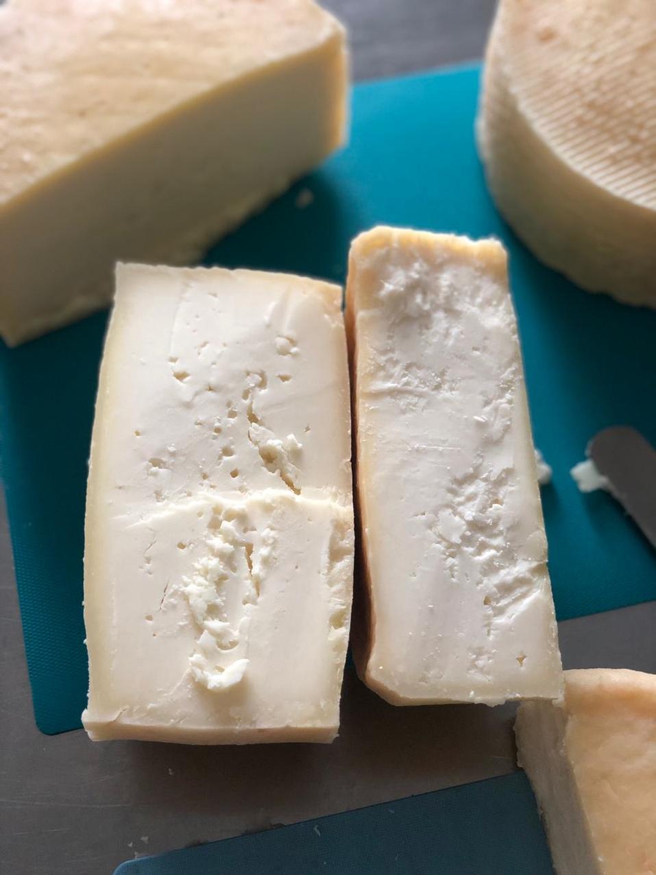 Уральский юрист запустила производство овечьего сыра 2 Уральский юрист запустила производство овечьего сыра 2