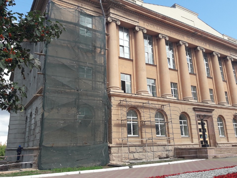 Публичка, Госпиталь, Пассаж: какие контракты взяла фирма, ремонтировавшая памятник Ленину 1 Публичка, Госпиталь, Пассаж: какие контракты взяла фирма, ремонтировавшая памятник Ленину 1