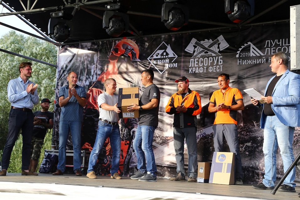 «Брутально, мужественно и красиво». Как лесорубы соревновались под Нижним Новгородом. ФOTO 10 «Брутально, мужественно и красиво». Как лесорубы соревновались под Нижним Новгородом. ФOTO 10