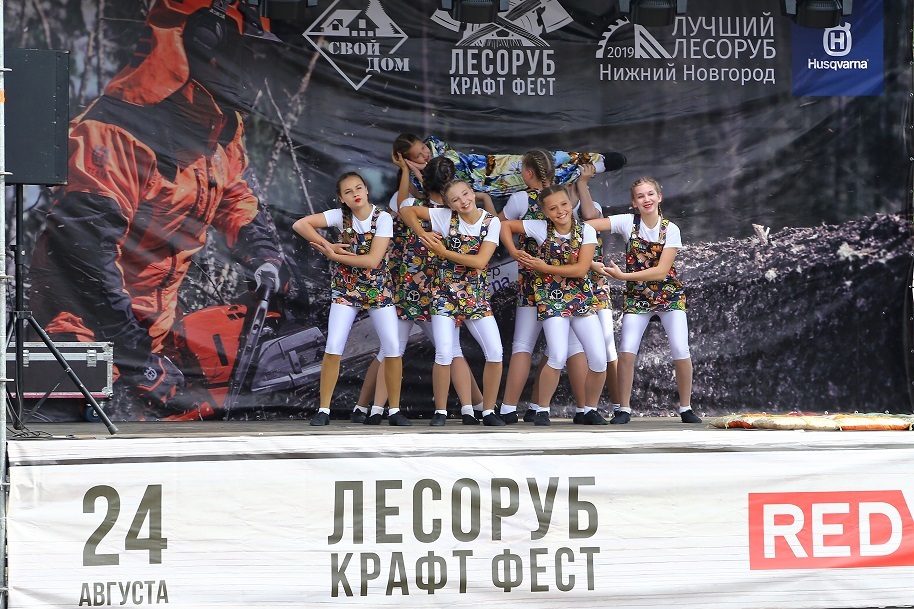 «Брутально, мужественно и красиво». Как лесорубы соревновались под Нижним Новгородом. ФOTO 13 «Брутально, мужественно и красиво». Как лесорубы соревновались под Нижним Новгородом. ФOTO 13