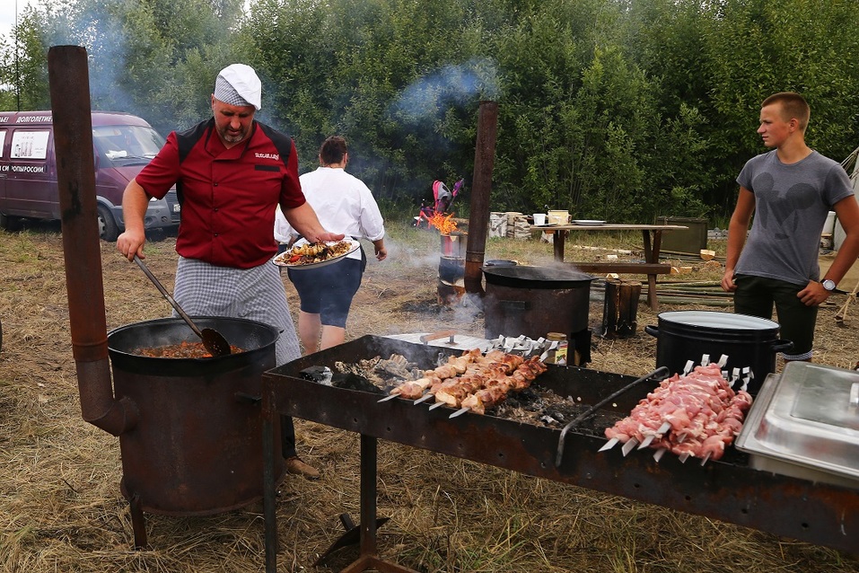 «Брутально, мужественно и красиво». Как лесорубы соревновались под Нижним Новгородом. ФOTO 18 «Брутально, мужественно и красиво». Как лесорубы соревновались под Нижним Новгородом. ФOTO 18