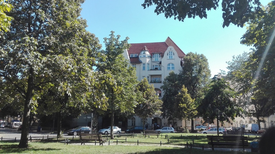 Квартир в Берлине меньше, чем желающих их купить Квартир в Берлине меньше, чем желающих их купить