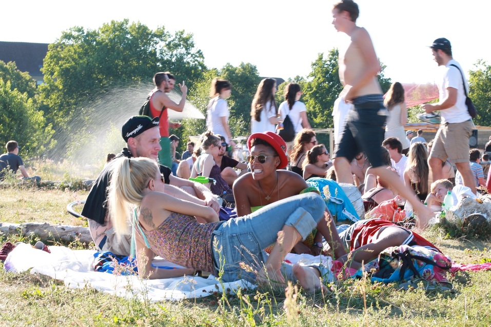 Молодежь активно обсуждает проблемы экологии Молодежь активно обсуждает проблемы экологии