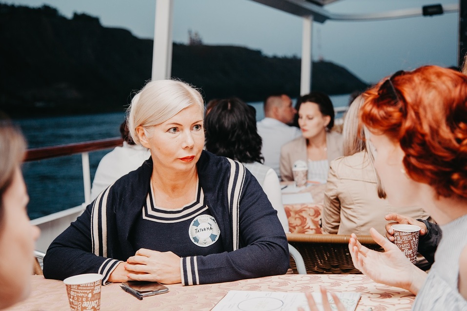 Красноярские HR-специалисты встретили начало делового сезона прогулкой по Енисею 2 Красноярские HR-специалисты встретили начало делового сезона прогулкой по Енисею 2