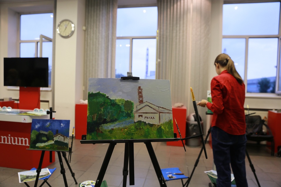 «Это что-то нереальное»: красноярцы запечатлели КрАЗ на своих холстах 7 «Это что-то нереальное»: красноярцы запечатлели КрАЗ на своих холстах 7