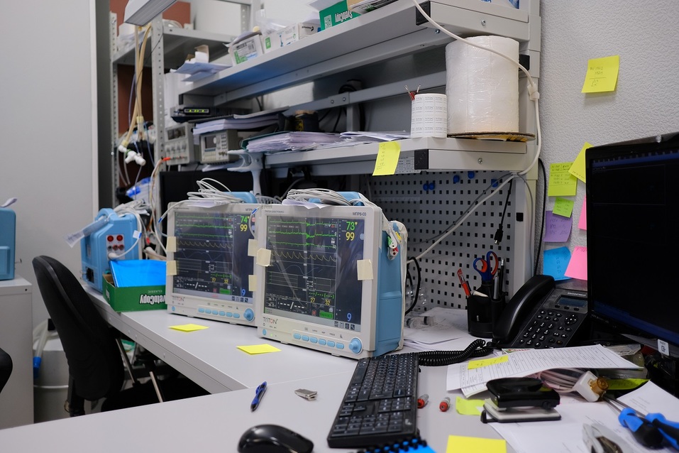 Испытание монитора пациента Испытание монитора пациента