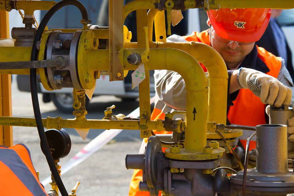 Работа в газорегуляторном шкафу Работа в газорегуляторном шкафу