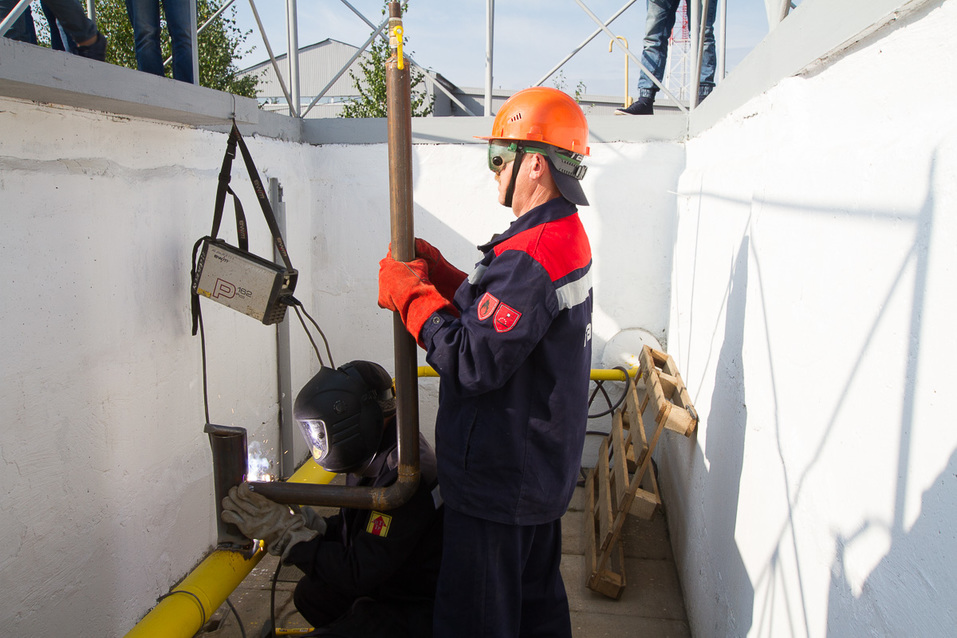 Врезка в газопровод под давлением Врезка в газопровод под давлением