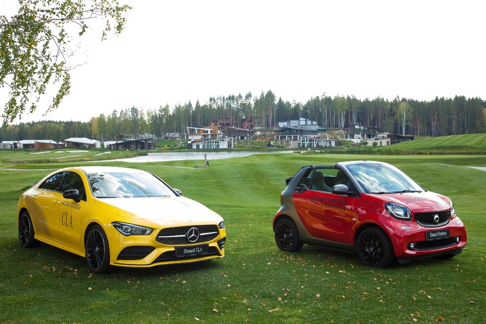 Мерседес на турнире по гольфу Мерседес на турнире по гольфу