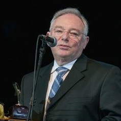 Жан-Луи Плюмкок Жан-Луи Плюмкок