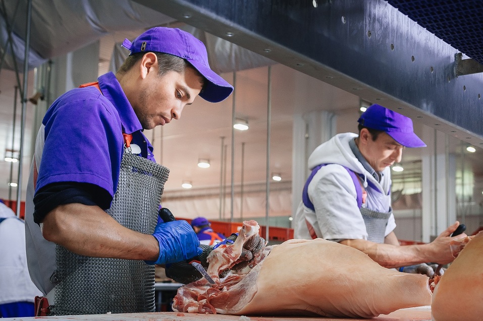 «Секрет вкусной колбасы — мясо и специи», — Елена Карпенко, «Ариант» 4 «Секрет вкусной колбасы — мясо и специи», — Елена Карпенко, «Ариант» 4