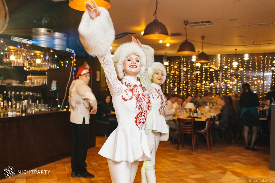 Как в Праге! Новогодние вечеринки в ресторане «Коза» стартуют с 13 декабря 12 Как в Праге! Новогодние вечеринки в ресторане «Коза» стартуют с 13 декабря 12