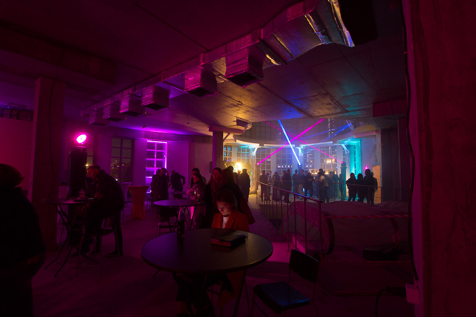 «Твоя задача — быстрее наливать». Почему Bla Bla Bar взлетит на Урале: экономика проекта 4 «Твоя задача — быстрее наливать». Почему Bla Bla Bar взлетит на Урале: экономика проекта 4