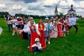 «Русская вечора» – творить добро легко и весело! 8 «Русская вечора» – творить добро легко и весело! 8