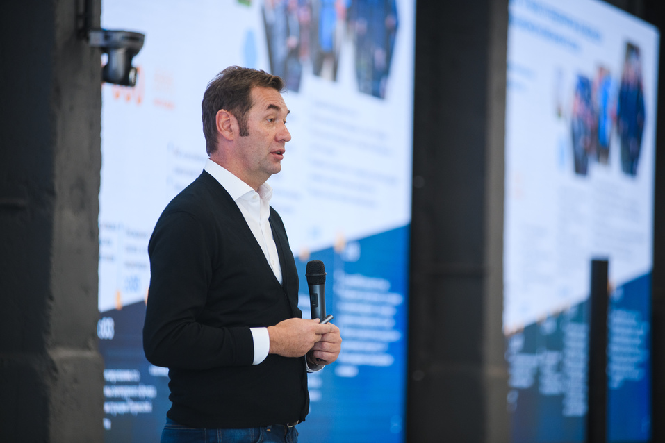 «Говорят: нефтяной магнат, который бабло не считает. Да я деньги считаю с утра до вечера!» 1 «Говорят: нефтяной магнат, который бабло не считает. Да я деньги считаю с утра до вечера!» 1