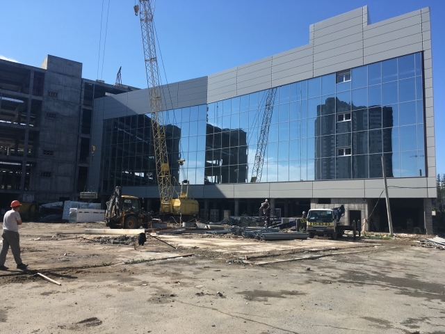 В Челябинске пообещали запустить кинотеатр и концертный зал в здании конгресс-холла 1 В Челябинске пообещали запустить кинотеатр и концертный зал в здании конгресс-холла 1