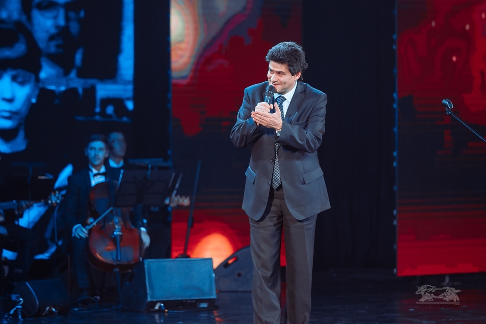 Вперед в будущее. Как в Екатеринбурге вручали премию «Человек года — 2019» / РЕПОРТАЖ 10 Вперед в будущее. Как в Екатеринбурге вручали премию «Человек года — 2019» / РЕПОРТАЖ 10