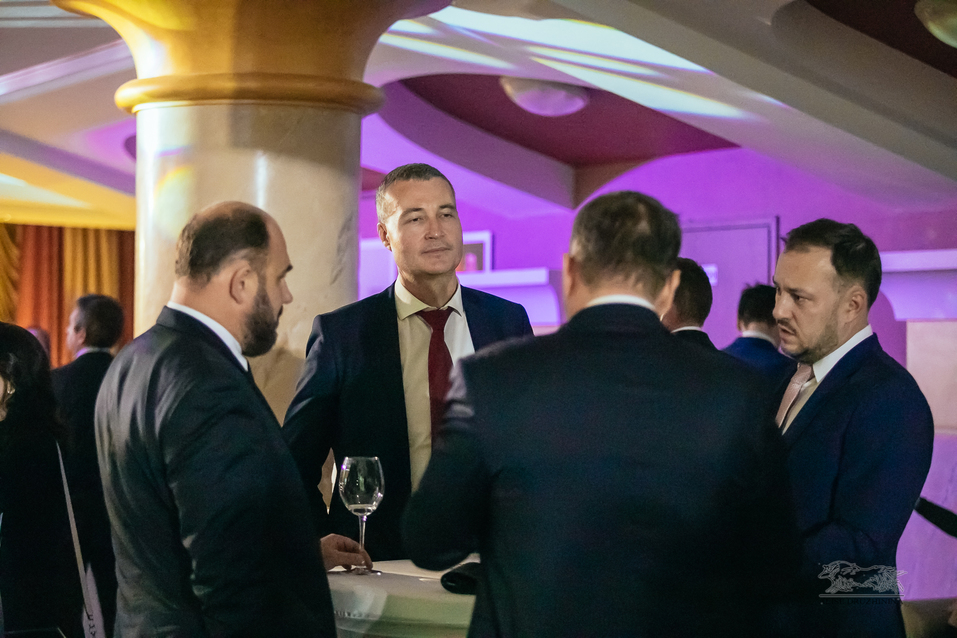 «Уральский предприниматель живучий». О чем говорили в кулуарах премии «Человек года» 25 «Уральский предприниматель живучий». О чем говорили в кулуарах премии «Человек года» 25