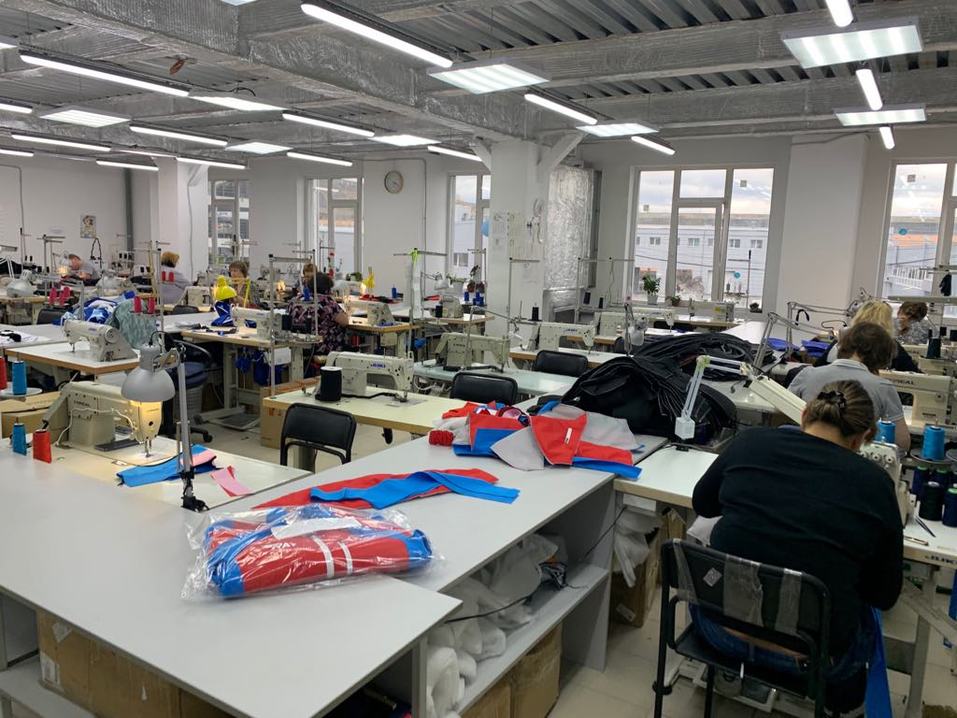 Цена контракта — 1 млрд руб. Уральский производитель будет отшивать одежду для Decathlon 1 Цена контракта — 1 млрд руб. Уральский производитель будет отшивать одежду для Decathlon 1